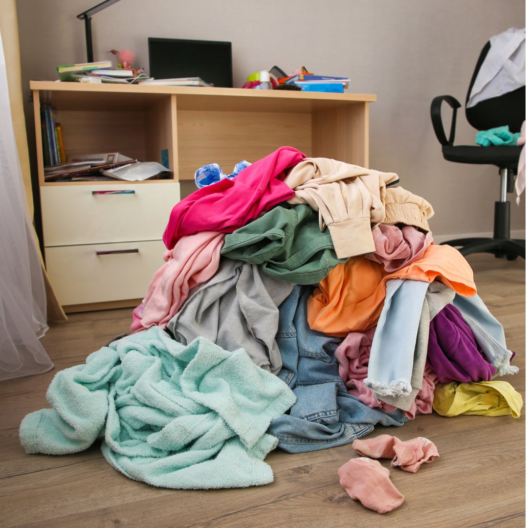 CHADD_ADHD's tweet image. Trouble getting rid of your Floordrobe? That pile of clothes on the bedroom floor can reflect ADHD symptoms. Build the motivation to clear it away with a few easy tricks.
bit.ly/CHADDWeeklyFlo…

#ADHDawareness #organizationhacks #declutteringtips #homeorganization