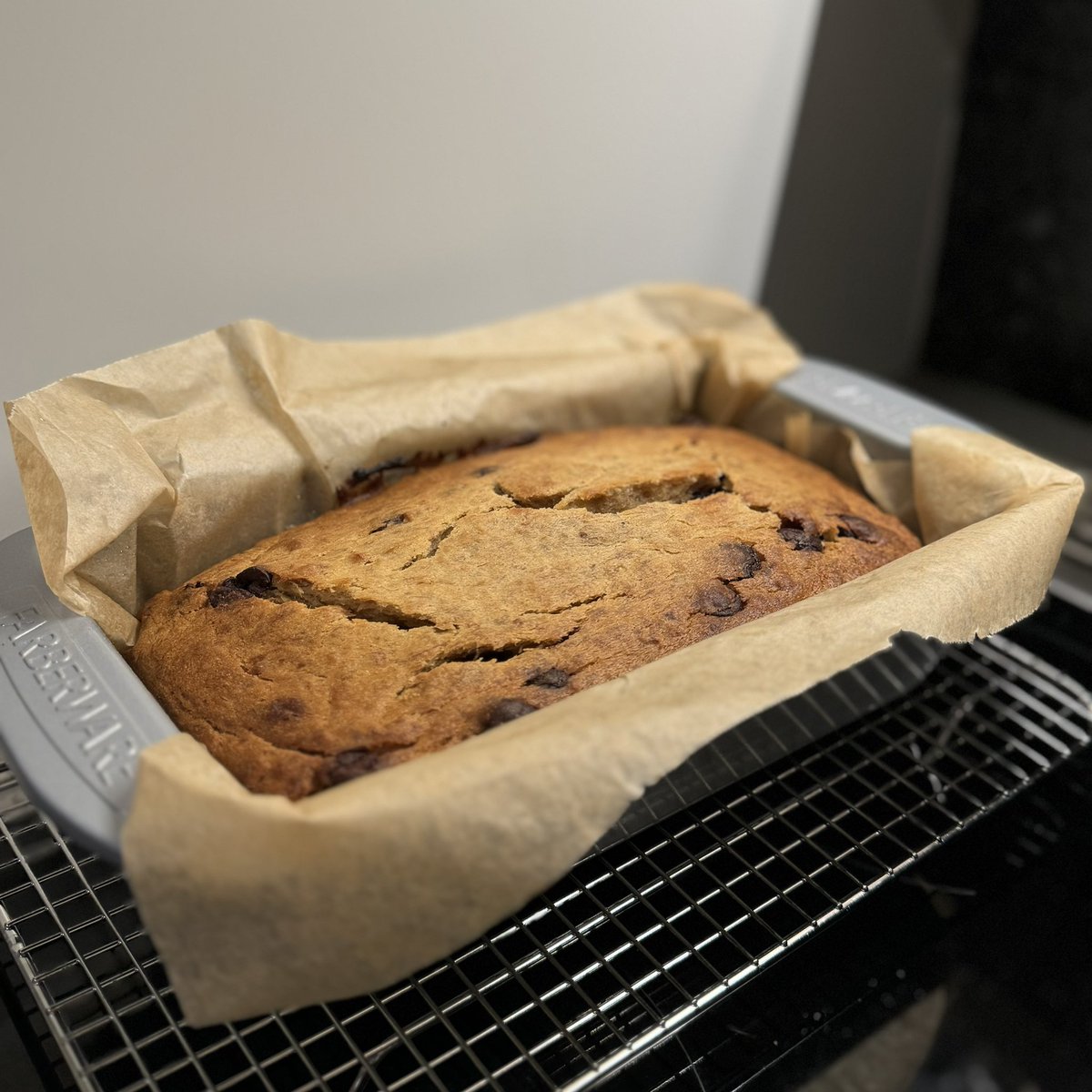 uki_violeta's tweet photo. I keep forgetting to post the banana bread I made a few days ago lol anyways it’s yummy 🥰 https://t.co/T8tE87ESlD