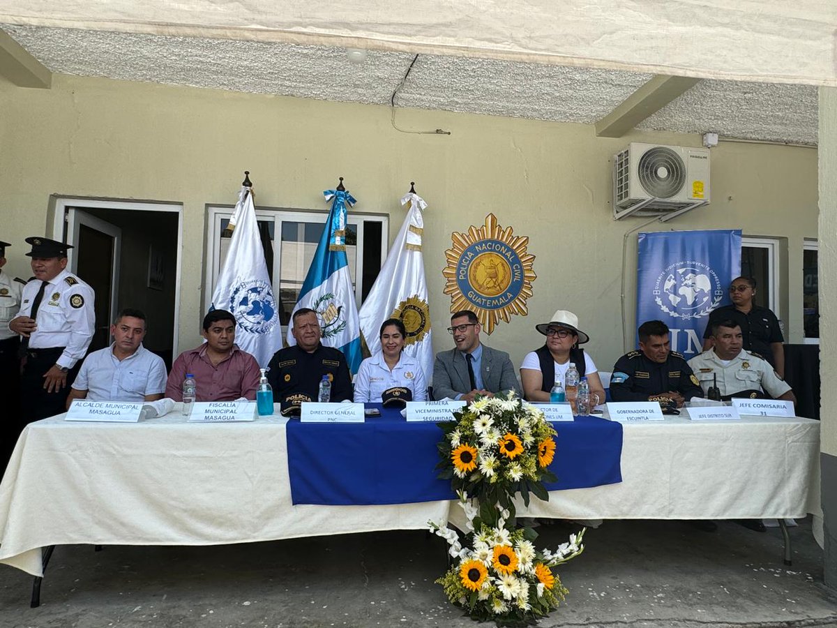 ijm_lat's tweet photo. Comprometidos con una atención digna para las #víctimas y #sobrevivientes de #VCMN desde #IJMGuatemala continuamos #UniendoEsfuerzos con @PNCdeGuatemala para inaugurar una nueva sala de toma de denuncia en #Masagua. En este espacio las víctimas serán atendidas con dignidad, calidad y calidez. #JusticiaYCuidado @IJM