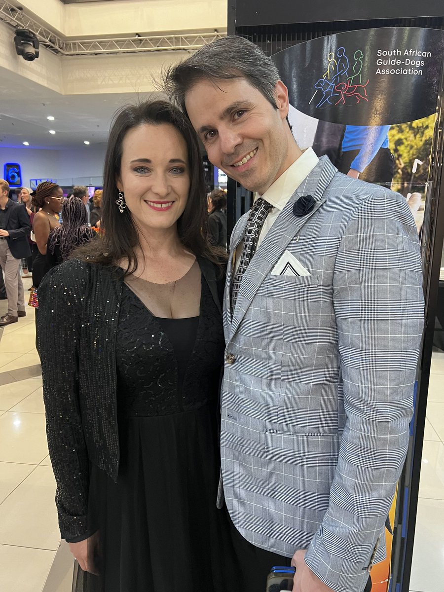 EllaBellaLeite's tweet image. Congratulations on the launch of the @SAGuide_Dogs #WearYourShadesDay for 18 October ! Proud to be part of this launch for #ShadesDay 😎💚✨🐶😎 Get your R20 ticket, wear your shades, support this amazing organization empowering people with visual impairment ❤️ @missearth_sa