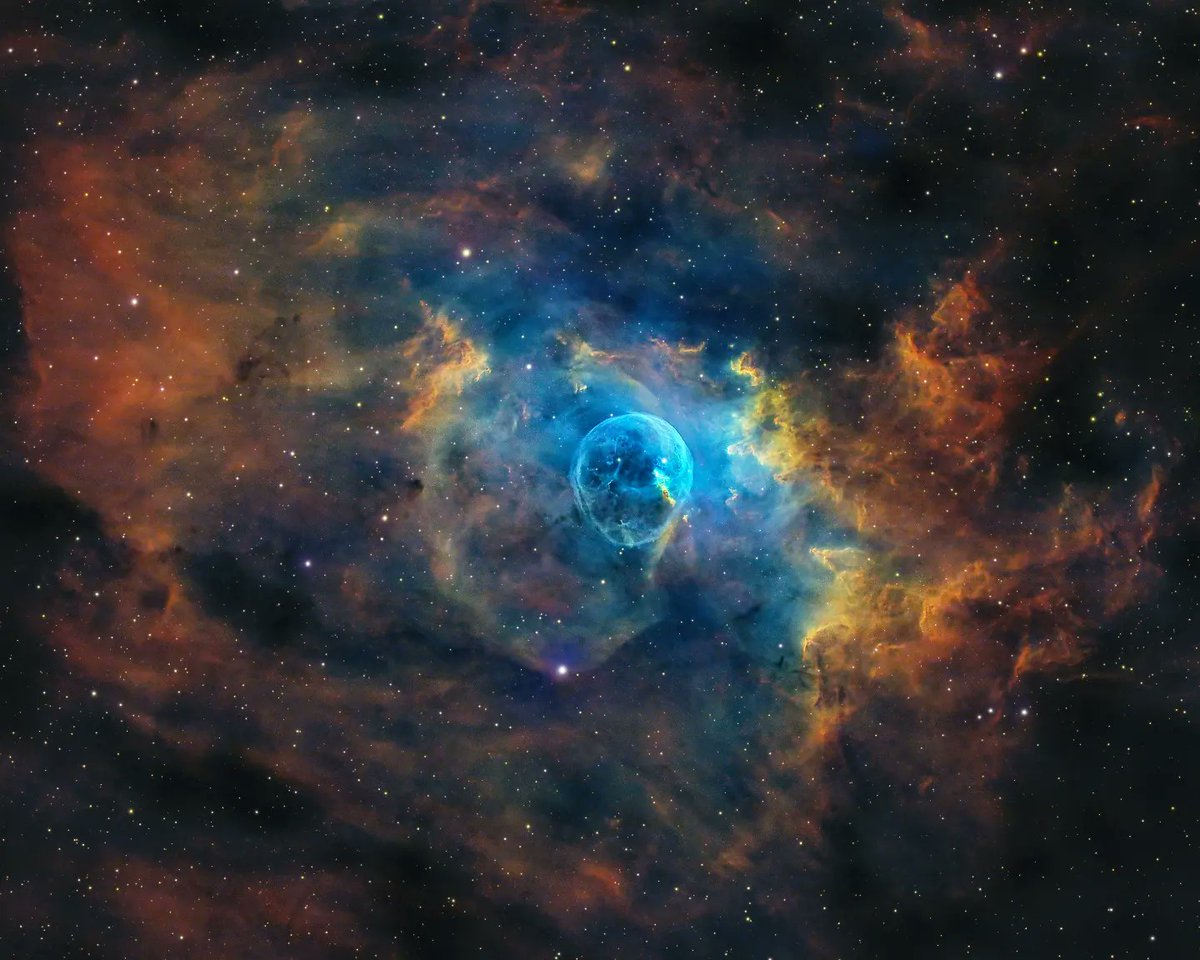 FstopIreland's tweet photo. Bubble Nebula #Astro #Astrophotography #Nebula https://t.co/gSymuV165t