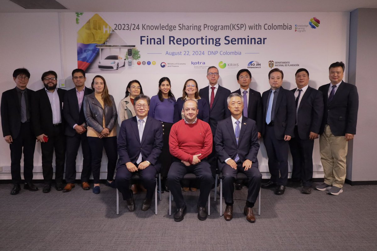 Departamento Nacional de Planeación tweet media