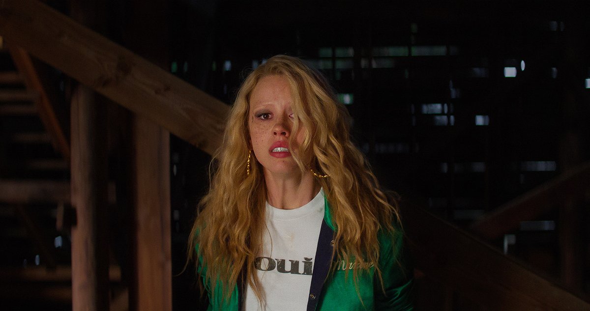 duplex_cinema's tweet photo. 💥Carteleira renovada!
👉 Estreas:
-MaXXXine (Ti West)
-Illa perdida (Haunted Heart) (Fernando Trueba)
👉 Novos pases de:
- A muller do presidente (Léa Domenach)
#maxxxine #tiwest #islaperdida #fernandotrueba #lamujerdelpresidente #ferrol #ferrolmola #duplexcinema https://t.co/0KQmcIoP8b