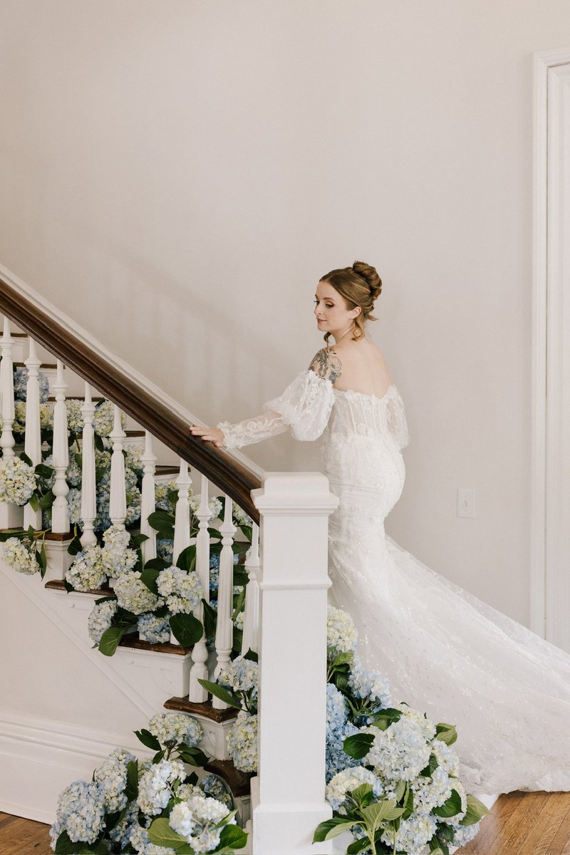 very mindful, very demure