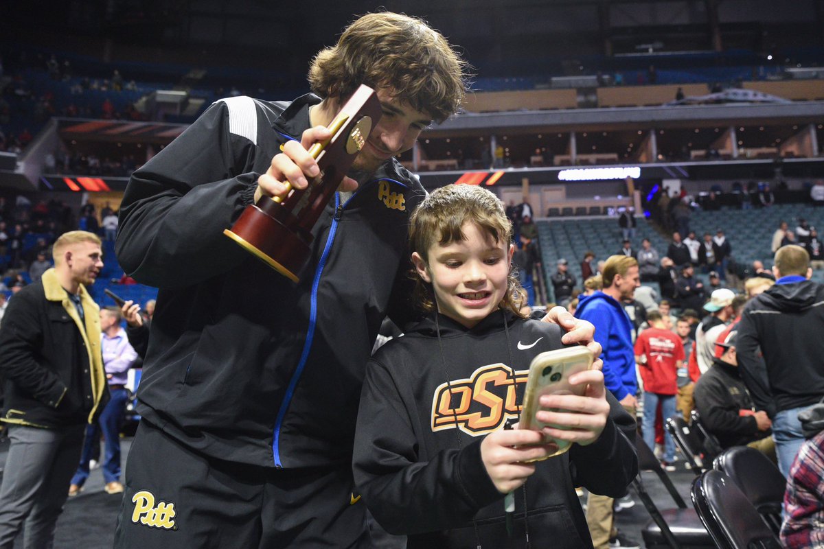 Pitt_WRES's tweet photo. nobody will remember:
- your salary
- how “busy you were”  
- how many hours you worked    

people will remember: https://t.co/0P8swFoawB
