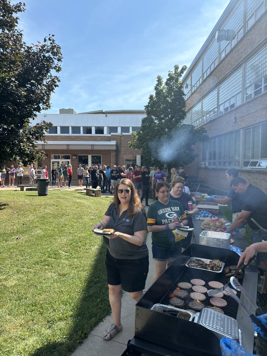 Beginning of the year #onewahawk staff cookout!! 🍔