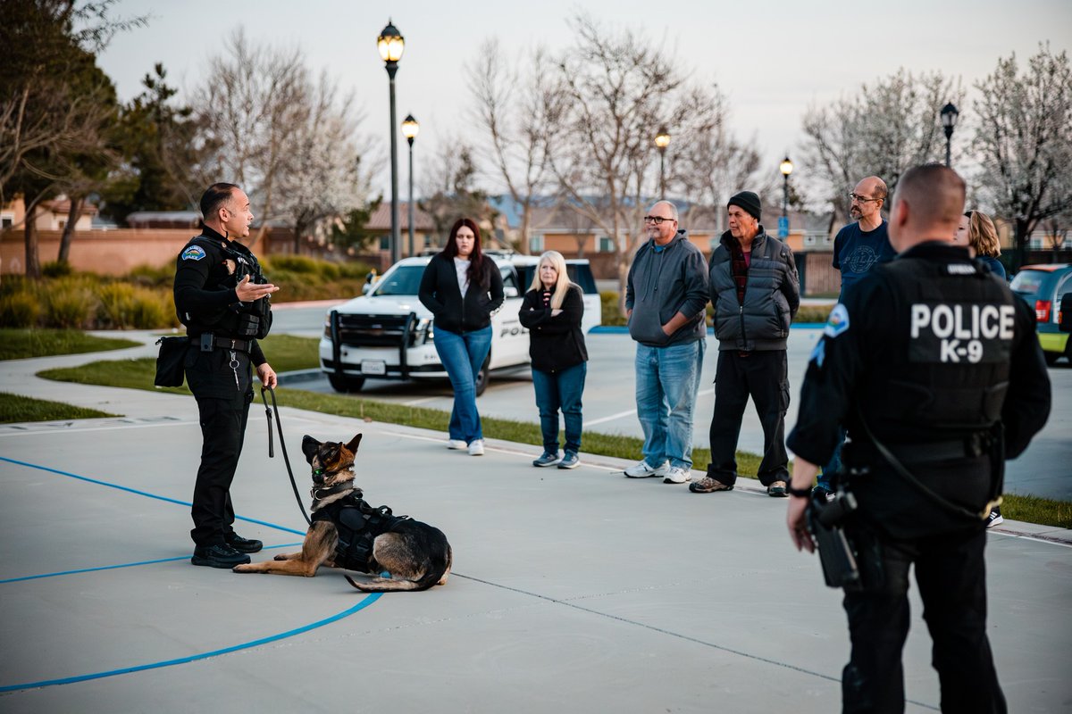 BeaumontCA_PD's tweet photo. We are still accepting applications for our Fall Citizens Academy! 
The 10 week course is held on Weds afternoons from 4-6pm, beginning Sept 4-Nov 6. Learn more and apply online at
https://t.co/erA6KWKYZ2 https://t.co/eeSXtaYfDV