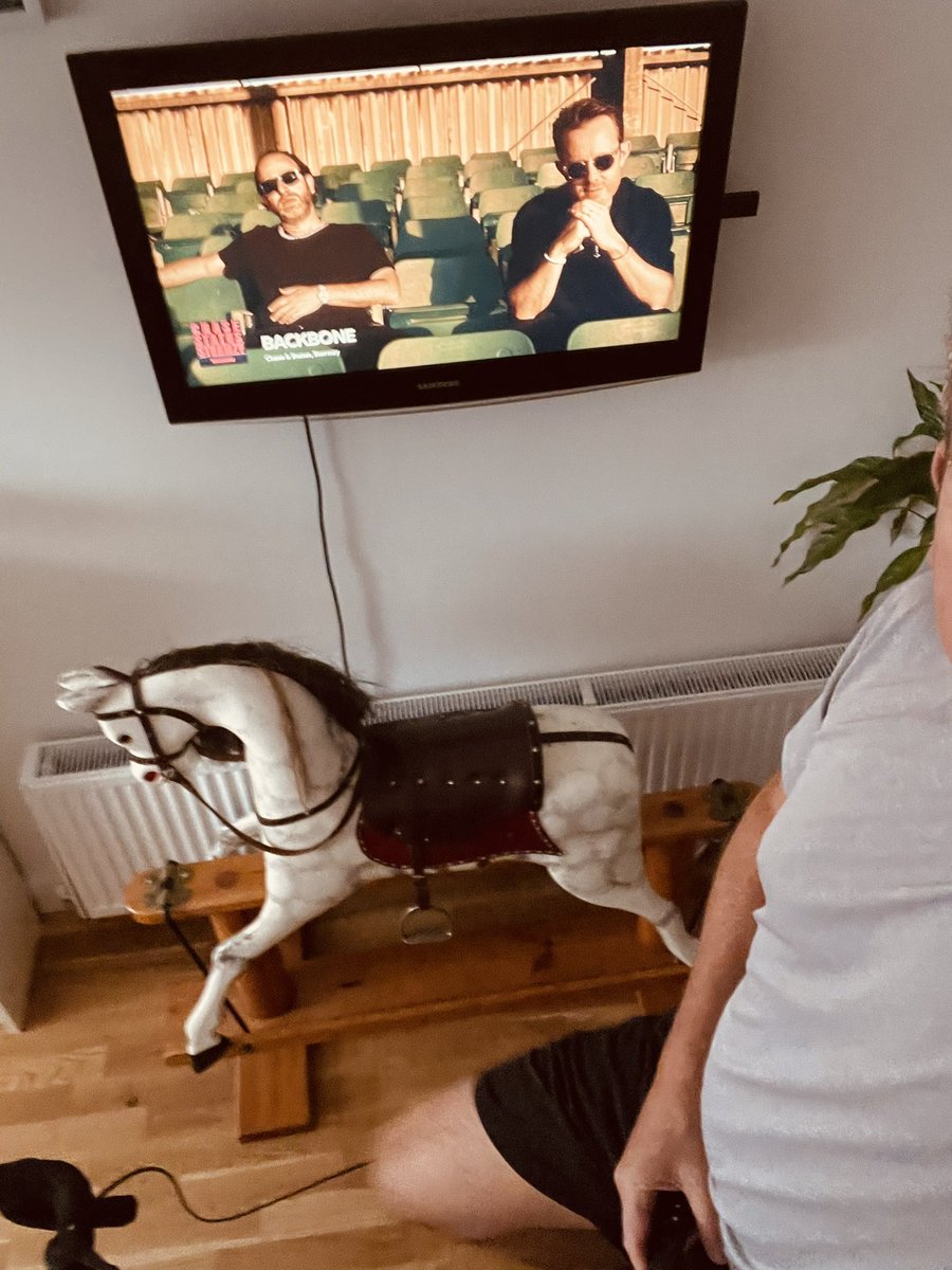 Chase &amp; Status &amp; Stormzy trying to motivate me and my trusty steed as we try and get rid of my gut on the indoor trainer… never mind “you ain’t got no backbone” Stormzy… more like “you ain’t got no perineum after 30 mins back in the saddle..”