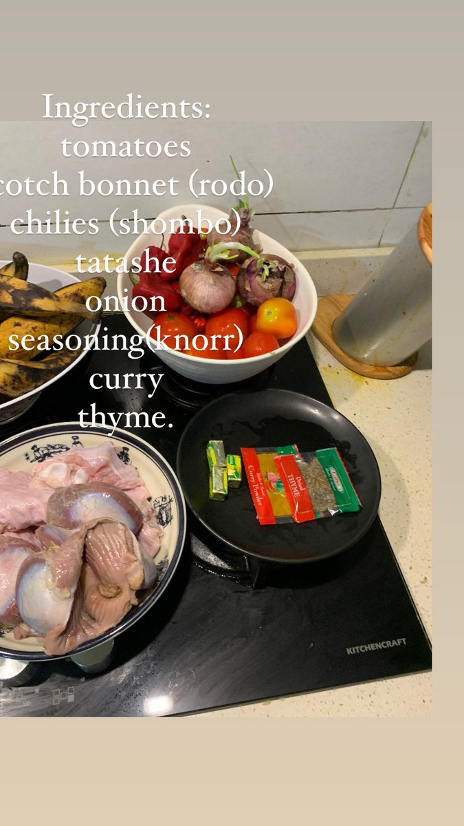 SymplyNoor's tweet photo. Let’s make gizdodo, rice and turkey😌

this is plainly straightforward, yet classy. It doesn’t have oyaya - understanding dish ni. You can make it for anyone, and for any occasion. https://t.co/20vbyXED4q