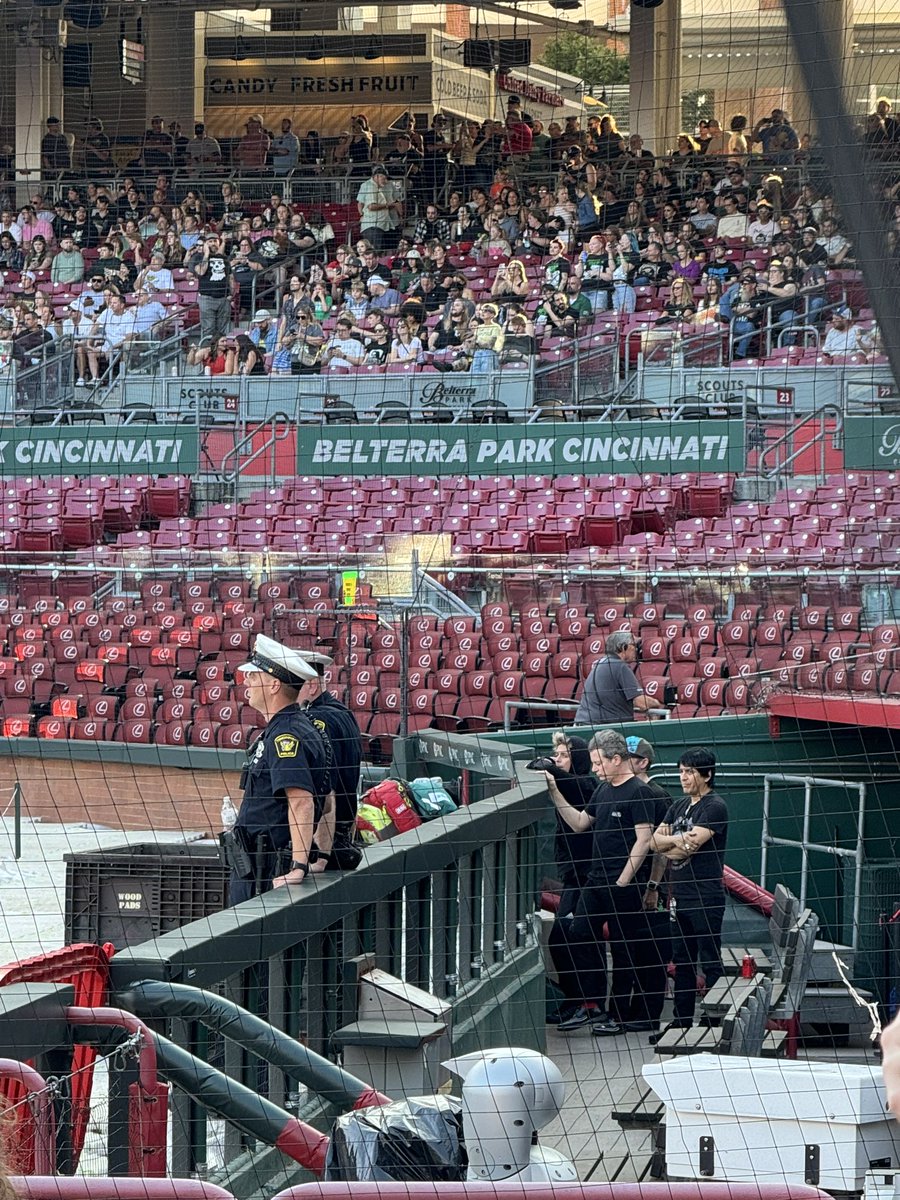 Robert Goode tweet media