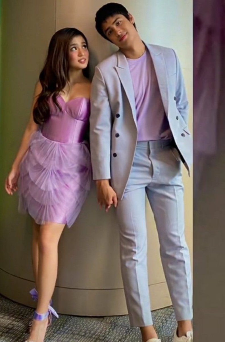 lara_lym's tweet photo. 💜💜💜
DONBELLE FLASHBACK FRIDAY
#DonBelle
#DonnyPangilinan #BelleMariano https://t.co/RjMEBDWMw1