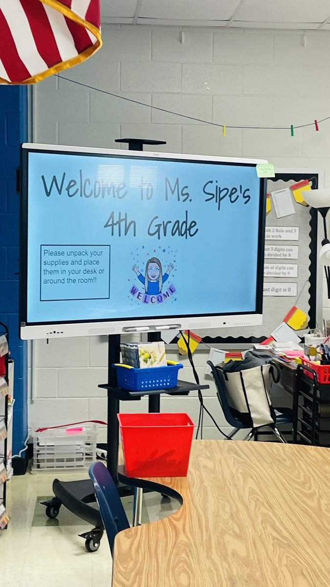 I’m so proud of the <a href="/KensingtonESNC/">Kensington Elementary School</a> staff!  Rooms looked amazing, great energy and smiles all around at Open House!  It was a successful day!  <a href="/AGHoulihan/">Andrew G. Houlihan</a> <a href="/TopperJenn58692/">Jennifer Topper</a> #TeamUCPS