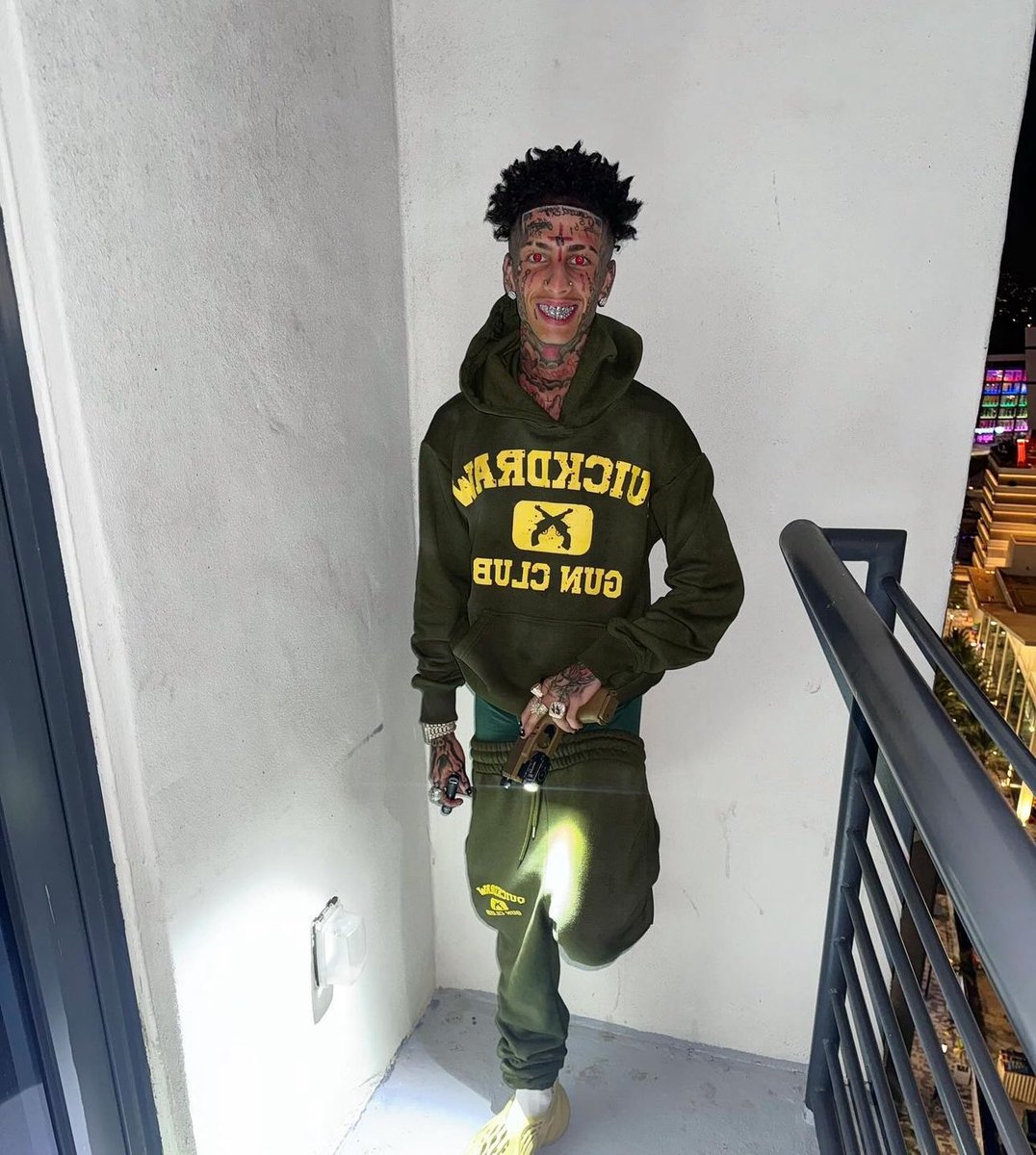 Flysoulj tweet media