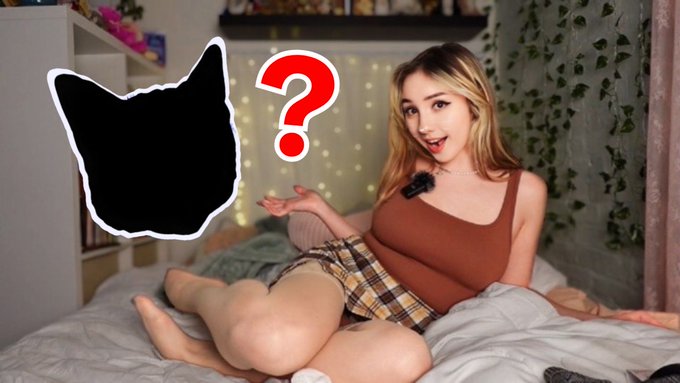 new vid up 💖 https://t.co/No6B1xGxeM https://t.co/2WgLuUcwLx