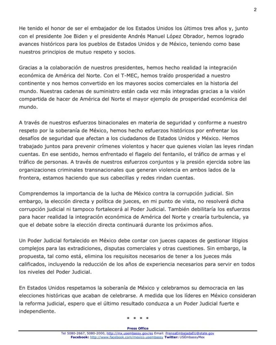 A tu entender, que demuestra la 'politización de la justicia' que desea la #4T?

A) Autoritarismo
B) Ignorancia
C) Patriotismo