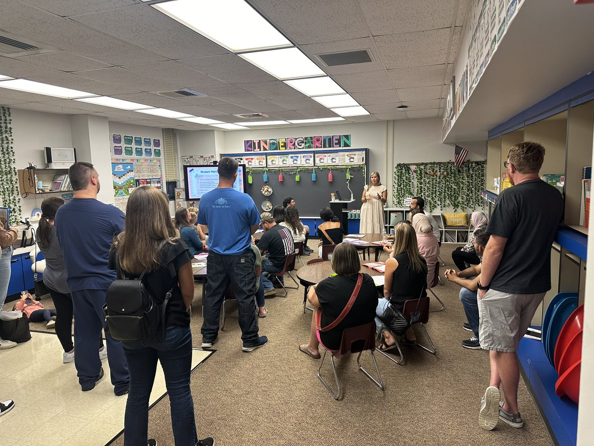 Kelly Apruzzi tweet media