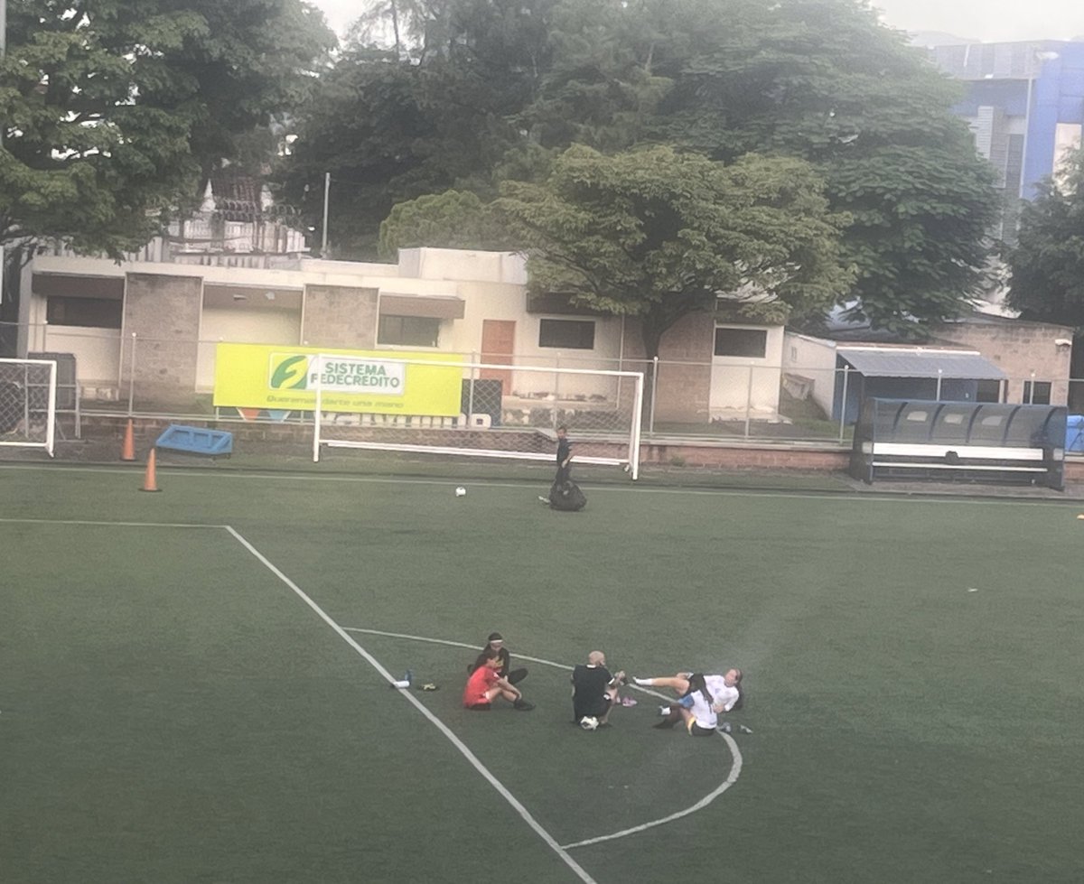 Humberto Sáenz Marinero tweet media