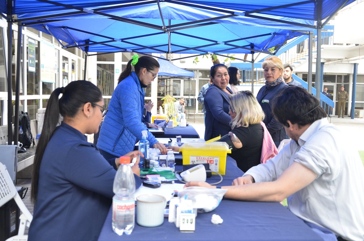 Examen de Medicina Preventiva del Adulto (Empa) y atención del PAP Móvil para funcionarios y funcionarias de la Delegación Presidencial Regional de #Tarapaca y del Gobierno Regional realizó la <a href="/SeremiSalud_I/">Seremi Salud Tarapacá</a> con participación del delegado <a href="/dquinterosr/">Daniel Quinteros Rojas</a> y el seremi David Valle.