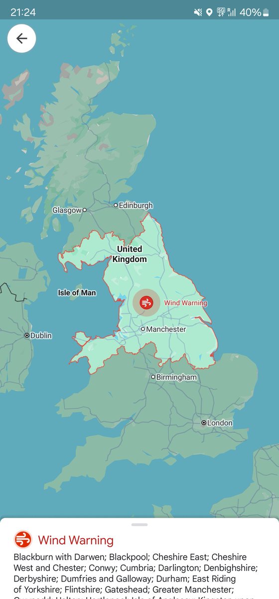 RobinWallich's tweet photo. Good of the UK weather warning to respect the North-South divide https://t.co/hD43u95mG3