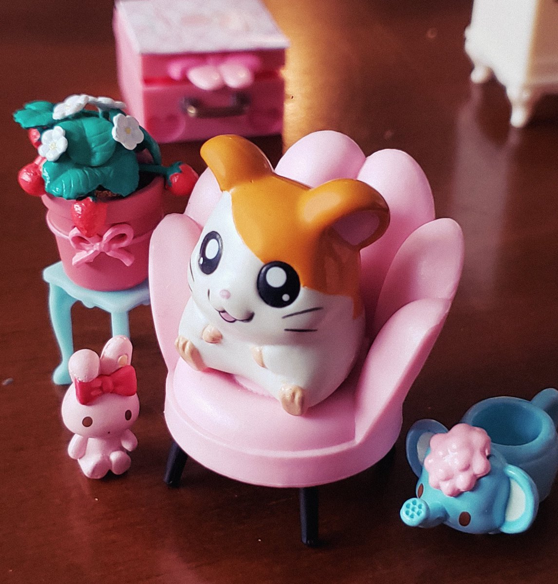 Koochi_Q's tweet photo. Me if you even care #hamtaro https://t.co/wMsMgIpC0U