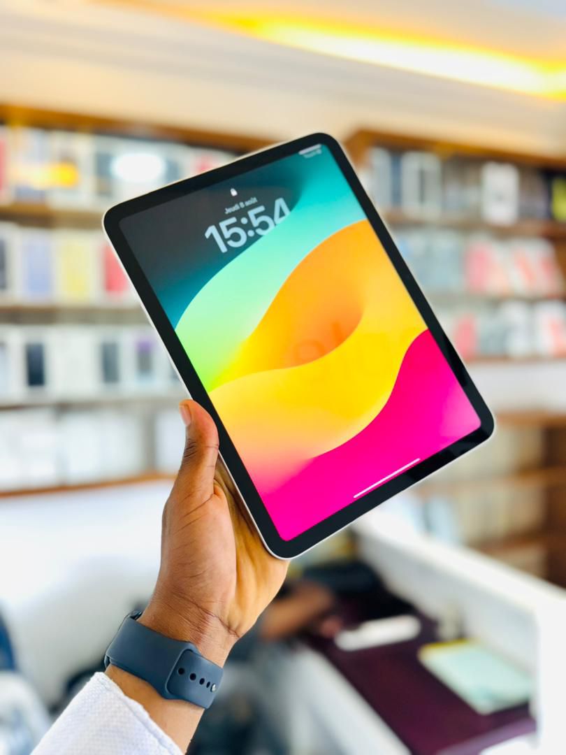 djomacm29005's tweet image. Who like apple (iPad 10e generation)