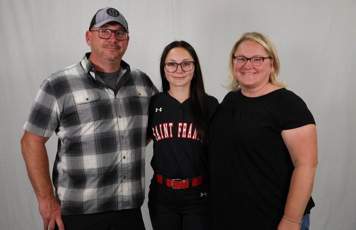 Grace Miller tweet media