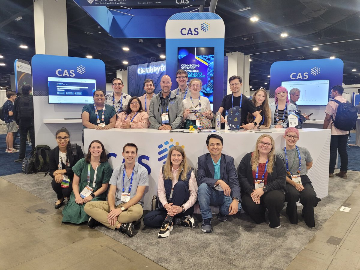 SaraT_Velasquez's tweet image. Some hours ago we concluded what for me was the hardest part of these 2 weeks... the goodbyes. Never thought it would be so easy to bond so much and so quickly with such an amazing group! So happy to be part of the #CASFutureLeaders 2024 cohort! @CASChemistry