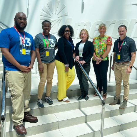 R3DevESL's tweet image. We recently had the fantastic opportunity to share all the great work we’re doing at R3 Development during a Lunch &amp;amp; Learn with Ameren Electric
#R3Development #AmerenElectric #LunchAndLearn #EmpoweringYouth #ConstructionSkills