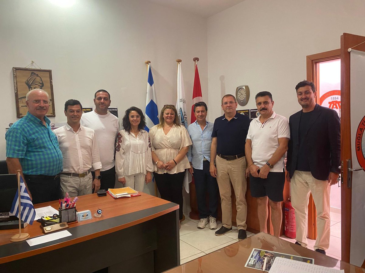 Muğla Büyükşehir Belediyesi ve Kıyı Ege Belediyeler Birliği Başkanı olarak, Birlik Encümen üyelerimizle birlikte Rodos ziyaretlerimiz kapsamında, Rodos Belediye Başkanı Alexandros Koliadis, Yunanistan Güney Ege Bölge Yönetimi Başkan Vekili Apostolis Asprakıs, Türkiye Cumhuriyeti