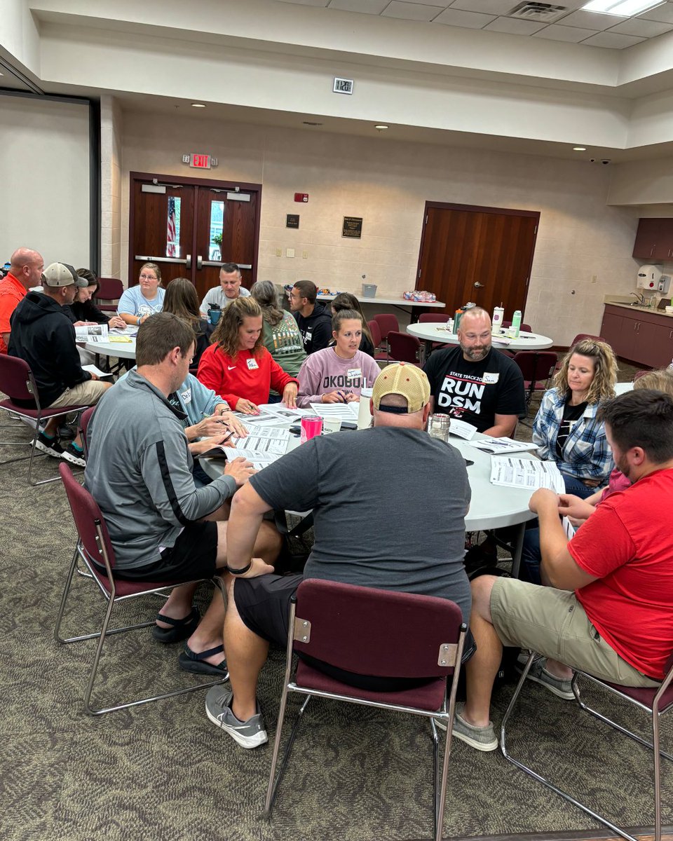 hcsdcyclones's tweet photo. Over the past 2️⃣ days the entire staff at Harlan Community School District has participated in professional development training. Elementary, Middle School, &amp; High School teachers completed Capturing Kids Hearts while paraprofessionals attended their own professional development. https://t.co/QqyRI5bXtw