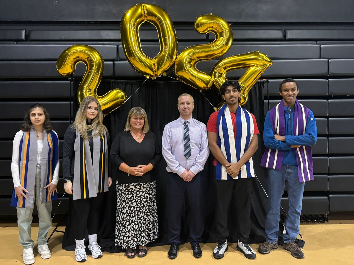 This picture makes me proud to work with students such as these four <a href="/Cambridge_Uni/">Cambridge University</a> students. More importantly, it hopefully makes students at <a href="/NorthLivAcademy/">North Liverpool Academy</a> believe that they can also attend the elite universities if they work hard in their GCSEs or A-Levels. #JourneyBegins