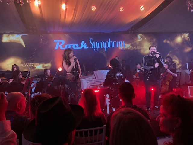 NewsCarryon's tweet photo. Best weeknight parties in Toronto! Nothing beats Symphony in the Gardens and The Sunset Concerts @CasaLomaToronto! Only a few dates left, stellar talent and stunning atmosphere @LibertyGroup #bestpartytoronto #Toronto #Summernights https://t.co/o69rnOdLuo