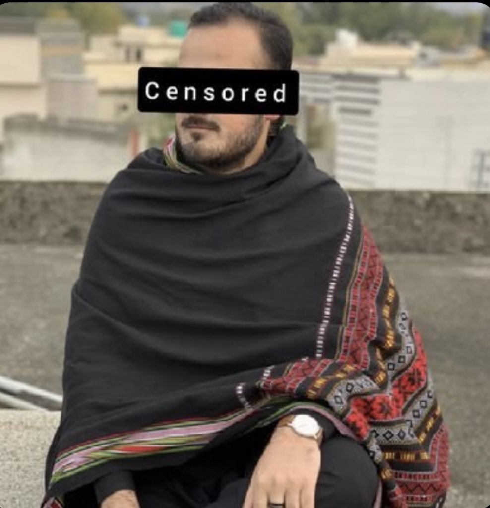 __chib1's tweet image. Online vs IRL😂😂

@Eusafxae_