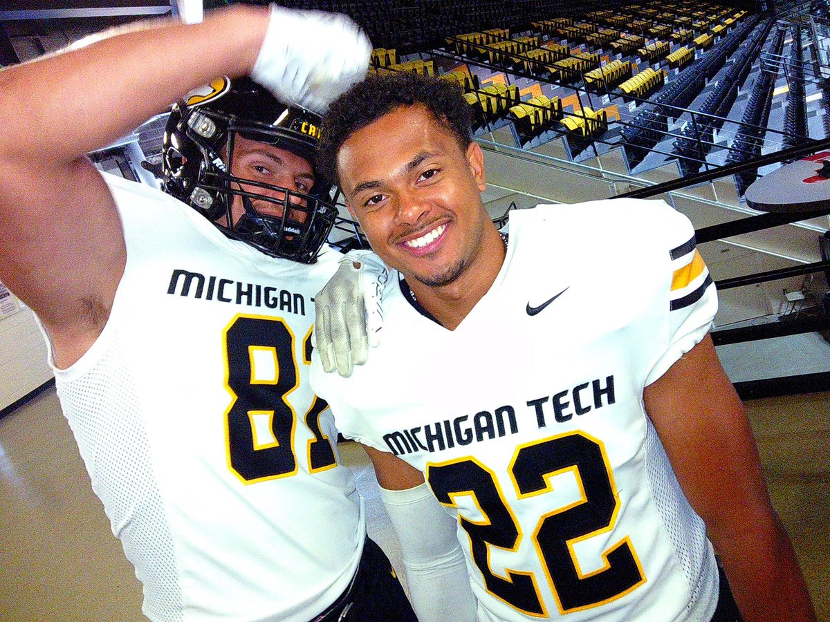 Michigan Tech Football (@mtufb) on Twitter photo 