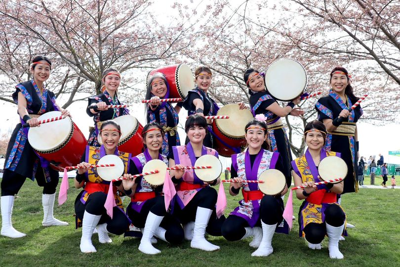 In the spirit of #BECOMINGME, Vancouver Okinawa Taiko returns to the #TAIWANfest stage in a performance that ties tradition into the present. See Eisa drumming🥁, Sanshin🪕, and dance to Ryukyuan ballads💃.

📍 Aug 31 @ 3:15pm
📅 Pancouver Stage
👉 programs.vancouvertaiwanfest.ca/ryukyuan-balla…