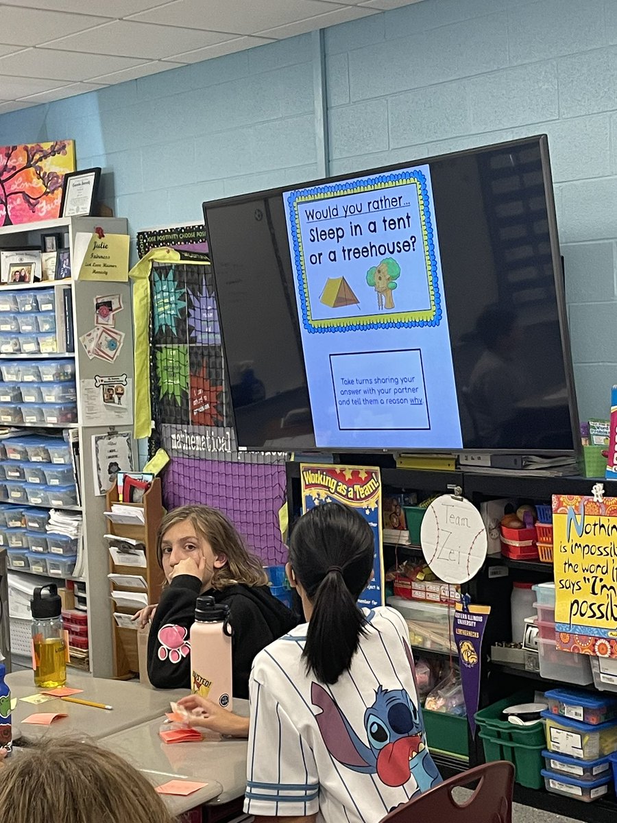 Zei_Sipley's tweet photo. Team and Class Builders with Mrs. Pesoli @ChrissyPesoli @SipleySchool @Woodridge68 https://t.co/5KdDh5GsJL