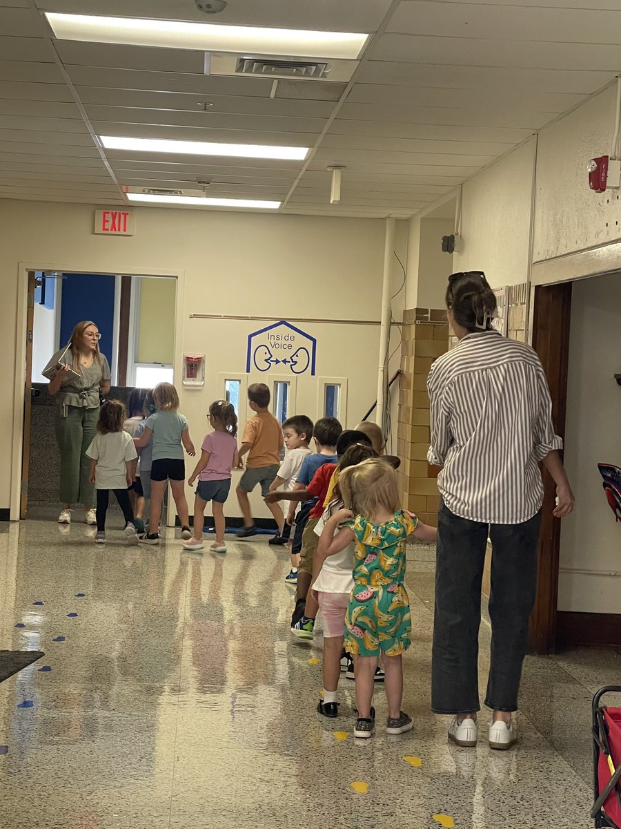 Campbell Cougars are learning what it means to be a safe-keeper, a helper and a problem solver. Expectations are key for a positive school environment! 

#BacktoSPS #WeareSPSEC