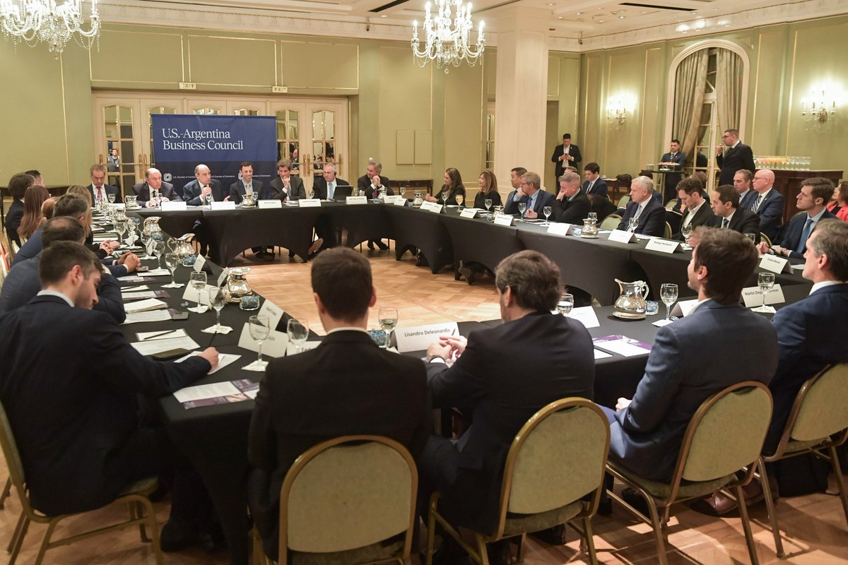 Participé, junto al subsecretario de Crecimiento Económico, Energía y Medio Ambiente, José W. Fernández, del US-Argentina Business Council (USABC) donde expuse la gestión que venimos llevando adelante para impulsar el crecimiento económico y las inversiones en el sector privado.