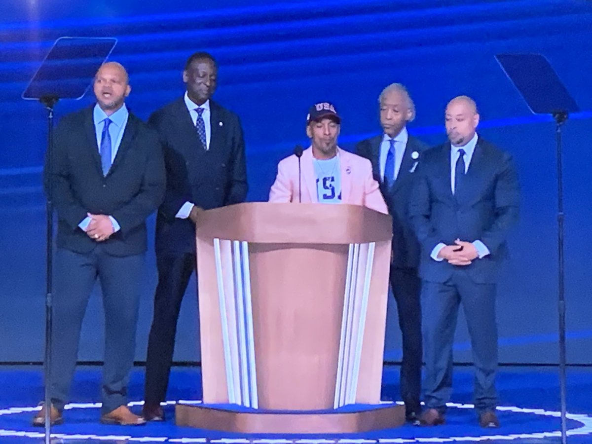 ArtCandee's tweet photo. Al Sharpton bringing out the Central Park 5 at the DNC was amazing!!!!

"The Exonerated Five!"

🔥🔥🔥🔥🔥🔥🔥🔥🔥🤞🤞🤞🤞 https://t.co/o7FlFiBqX7