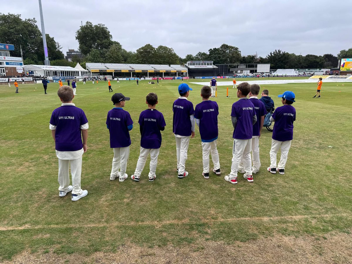 UpminsterCC's tweet photo. A fantastic experience for our U11 Boys and Girls this evening as they took part in the Mini Matchplay, under the floodlights at the County Ground.

Despite the bad weather a great time was had by all, with both Upminster sides going unbeaten throughout the evening. https://t.co/bZ0j8pqlWN