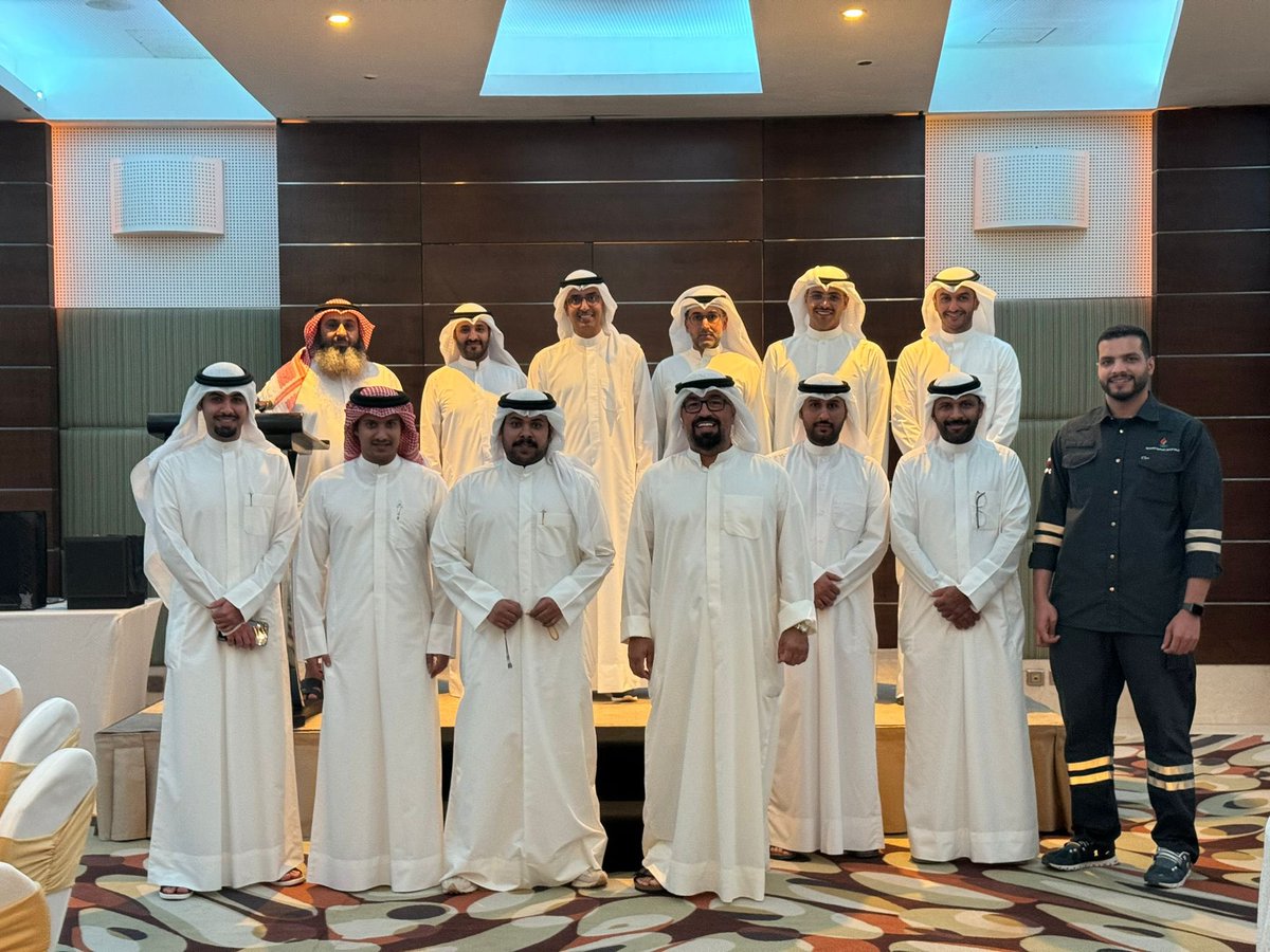 ابو حجرف tweet media