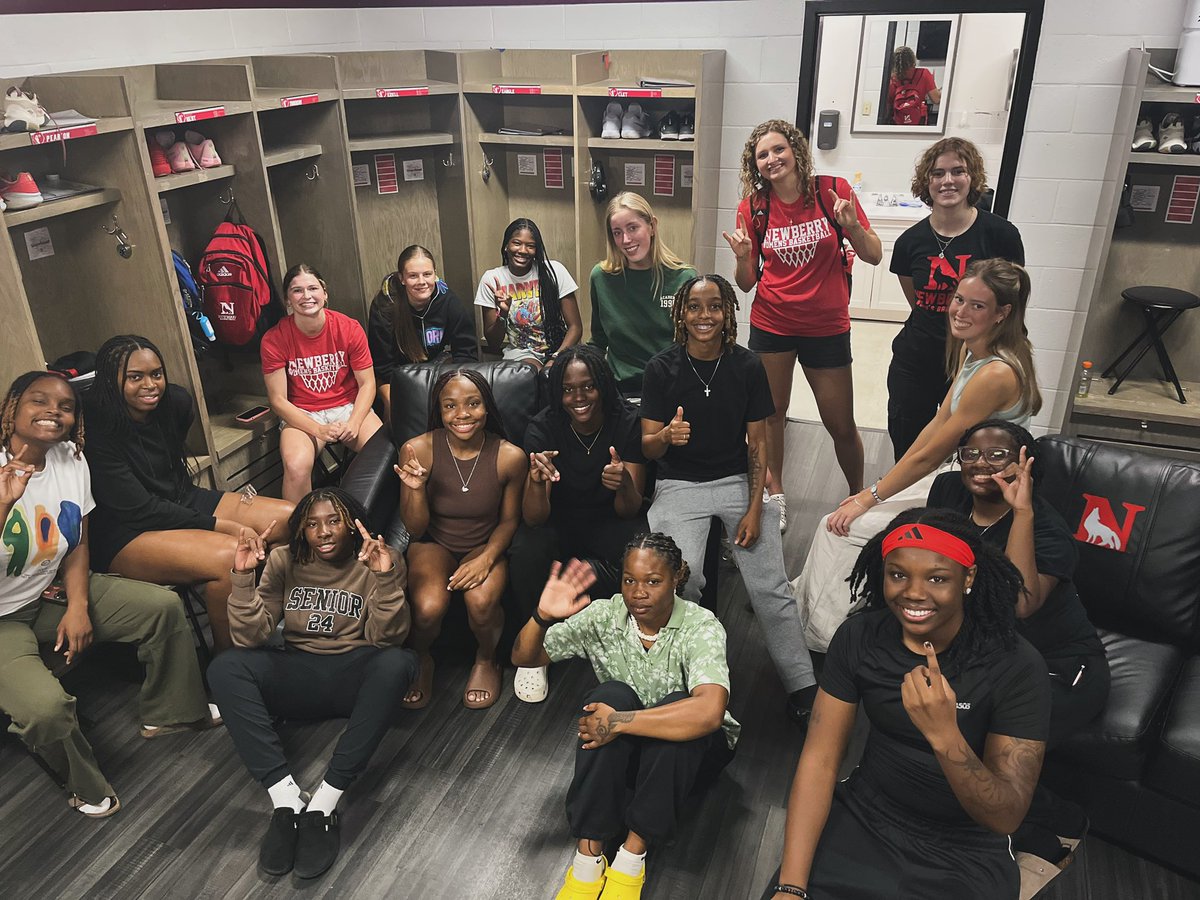 For the strength of the Wolf is the PACK
and the strength of the PACK is the WOLF.
#sisterhood #ATL #Excellence