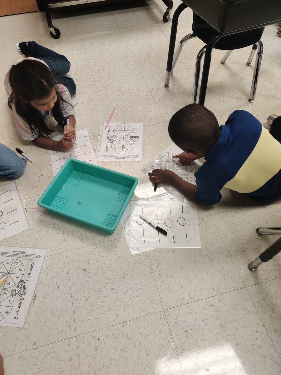 hixsecondgrade's tweet image. Great start to math stations @LundquistJess @mizstr84ward @NISDCarlosCoon @