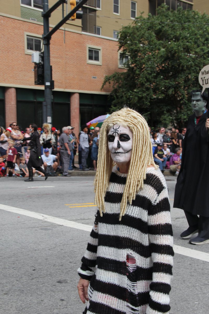 green_ninja_mac's tweet image. Going to Dragon Con 2024? Need to know where there is parking or just how to get your badge? Then read my helpful tips here on those and other important info shakefire.net/5969/dragon-co… 
@DragonCon @DragonConMedia #dragoncon #dragoncon2024 #dc2024 @Shakefire