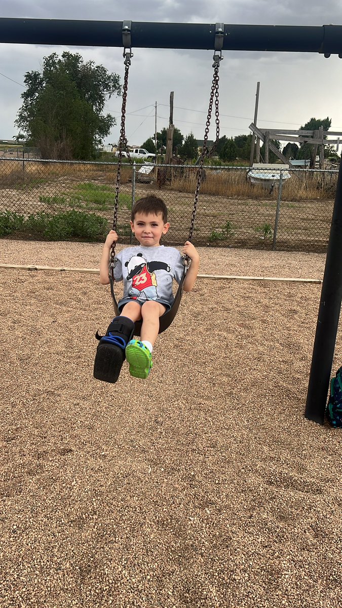 Its_Codyt's tweet photo. Who needs brothers football game when you have swings! #swings #lajuntafootball #Family https://t.co/I7BnHOLTai
