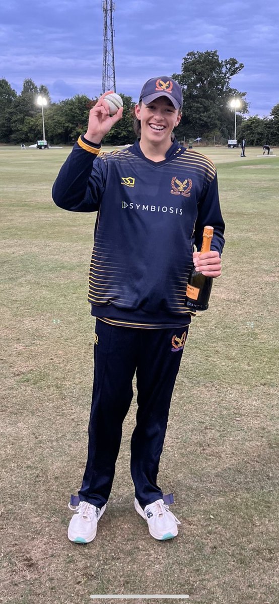 Ant Pidgeon (@thevaluehorse) on Twitter photo This lad tonight! 👌
Well bowled Ed Taylor!!
5-21 in Floodlit Semi Final <a href="/KWardens/">Kenilworth Wardens Cricket Club</a> ❤️ This lad tonight! 👌
Well bowled Ed Taylor!!
5-21 in Floodlit Semi Final <a href="/KWardens/">Kenilworth Wardens Cricket Club</a> ❤️