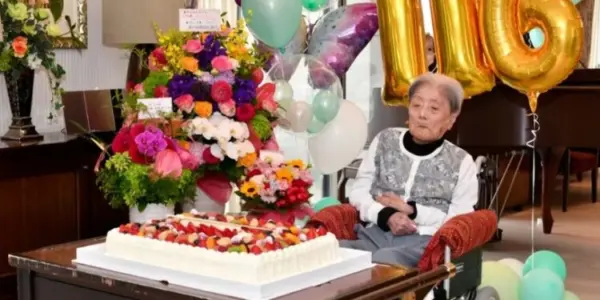 Una japonesa es la nueva mujer más anciana del mundo tras la muerte de Maria Branyas
mujeranalitica.com/una-japonesa-e…

REVISTA MUJER ANALÍTICA
Donde la mujer es protagonista
Revista de la organización
Mujer y Ciudadanía