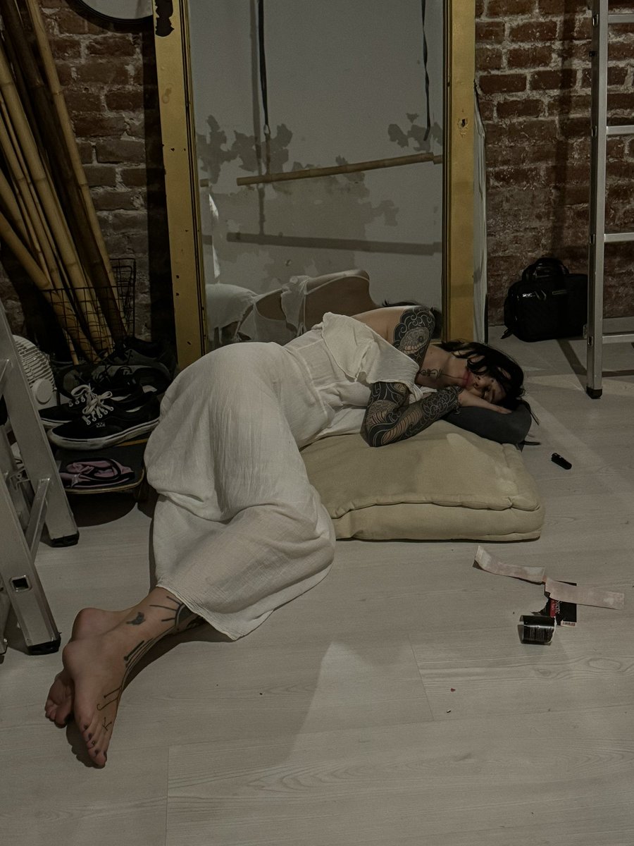 Hua 🥀🥀 (@mistresshua) on Twitter photo 