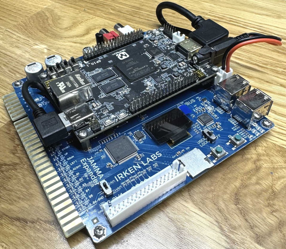 IrkenLabs's tweet image. I got my hands on a QMTech #MiSTerFPGA alternative from @zyjnumber1 , and had to test it with the JAMMA and JVS Expander - mini review here:
irkenlabs.com/qmtech-de10-cl…
In summary it's fantastic value and works great!