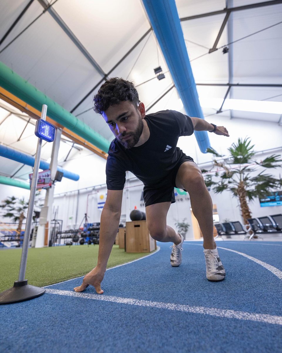 neuraltrainer's tweet photo. 🔍 Modo Fotocélula: ACTIVADO ✅

Lleva el rendimiento de tus deportistas al siguiente nivel con nuestra función fotocélula. 

Evalúa la velocidad parcial y total en tiempo real, con datos precisos al instante.

📡 Fácil implementación, sistema inalámbrico y largo alcance. https://t.co/oElmaklJOJ